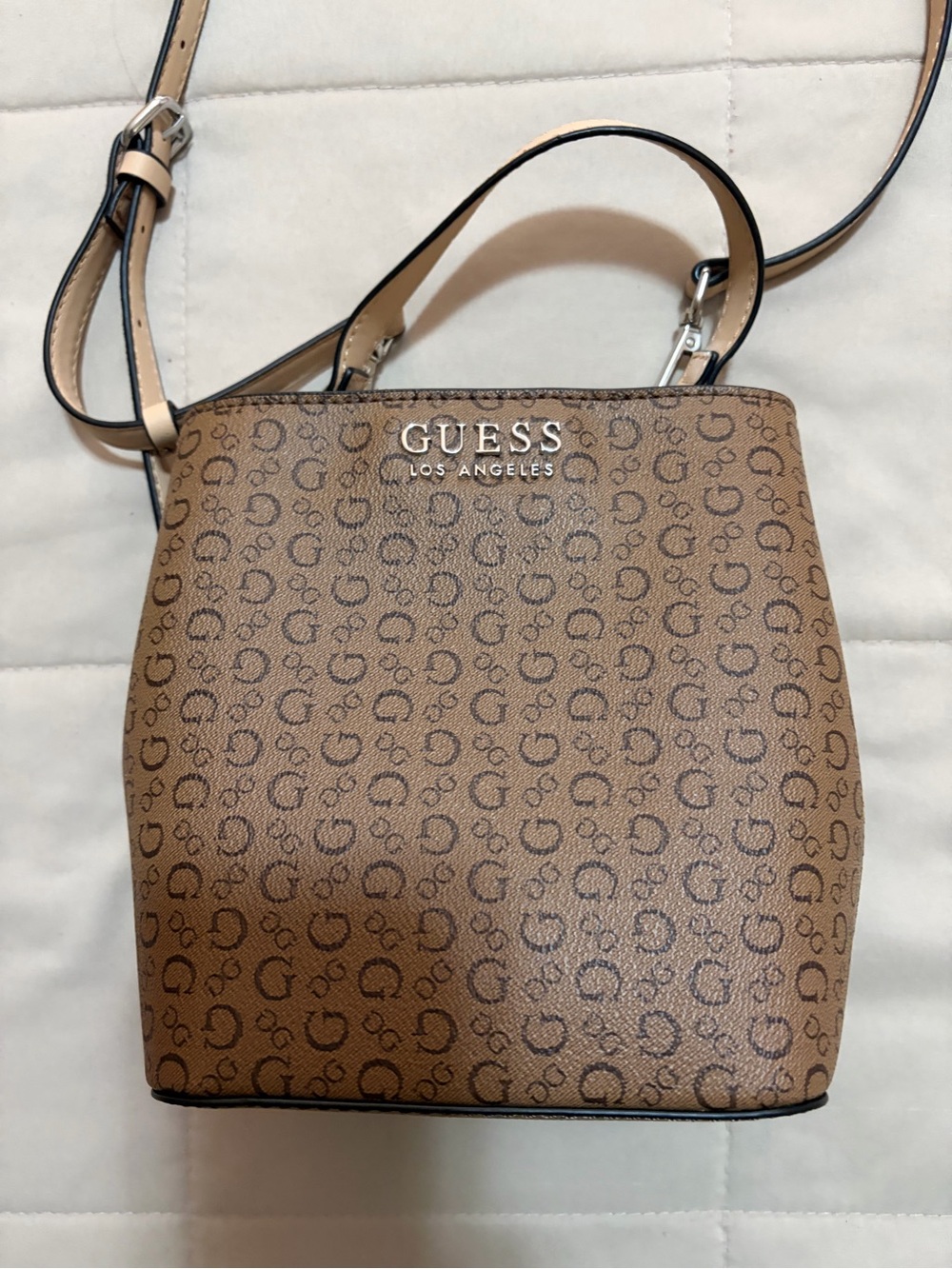 GUESS Los Angeles Brown Tan Signature Crossbody Bag